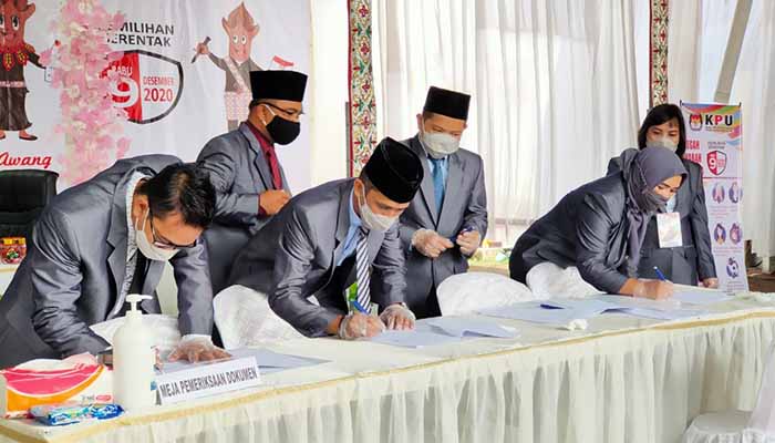 Terapkan Prokes, KPU Boltim Terima Berkas Pendaftaran 3 Paslon Calon Bupati dan Wakil Bupati